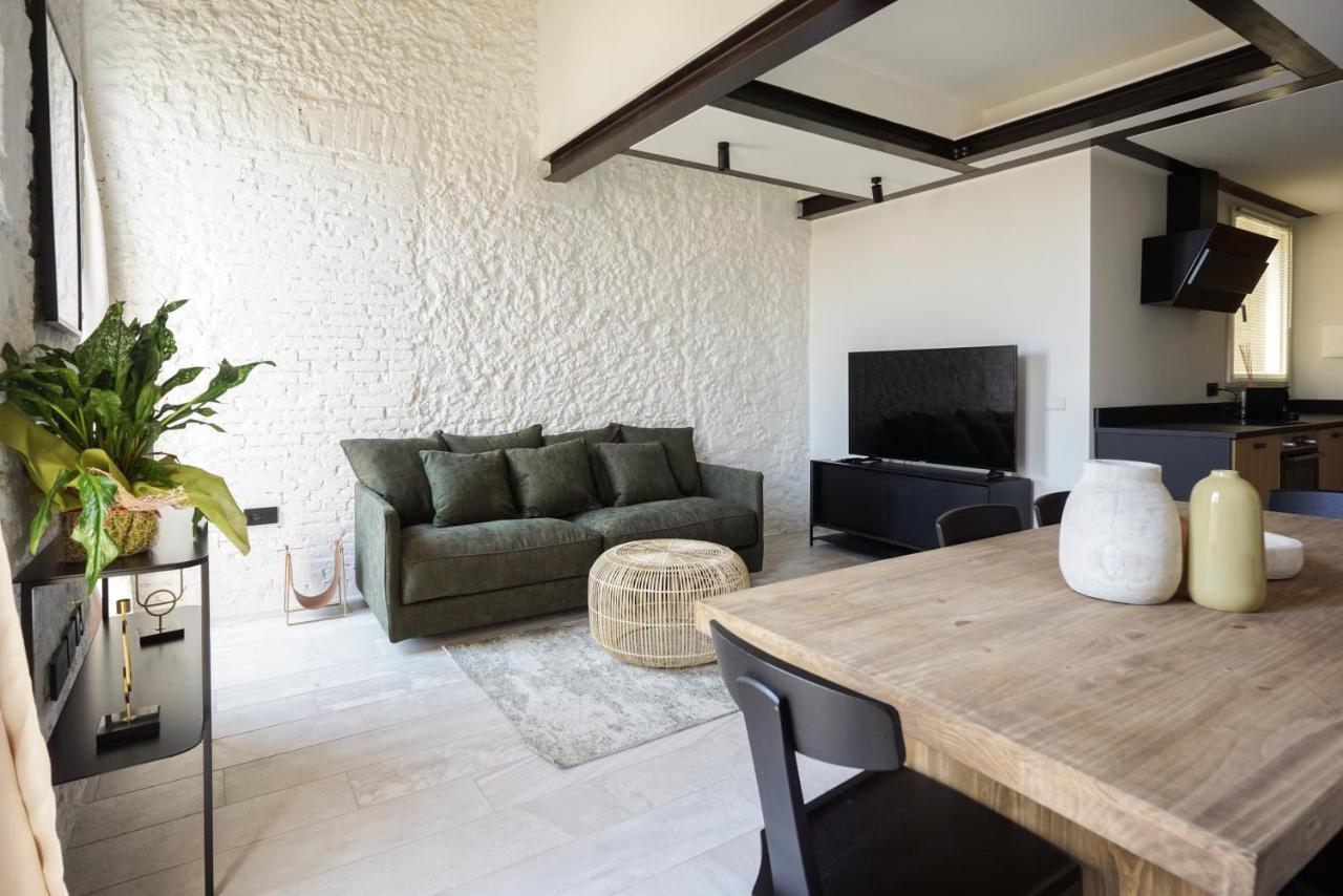 Su Meri Stampace - Luxury Apartment City Center Cagliari Buitenkant foto